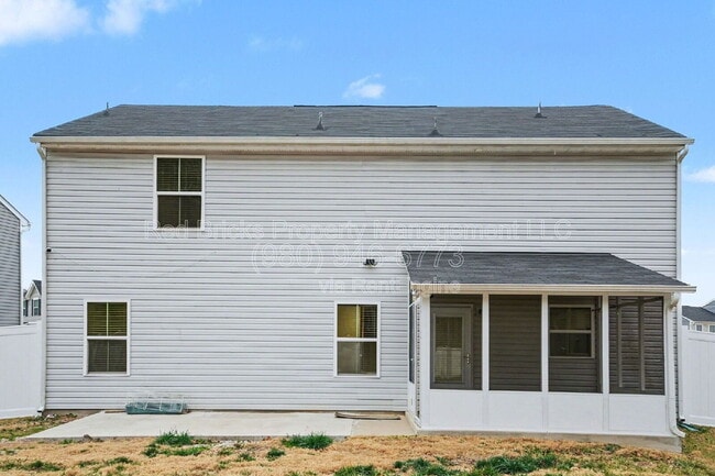 Building Photo - 5803 Camp Ct