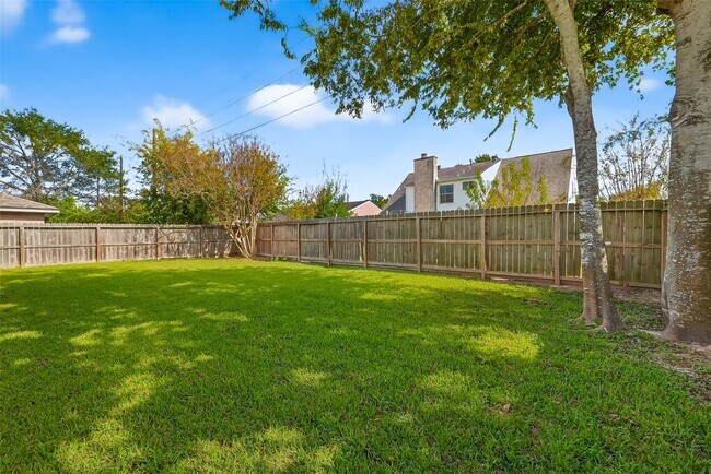 Building Photo - 3111 Timber View Dr