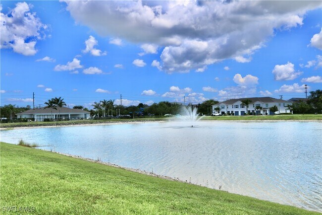 Building Photo - 15413 Wildflower Cir