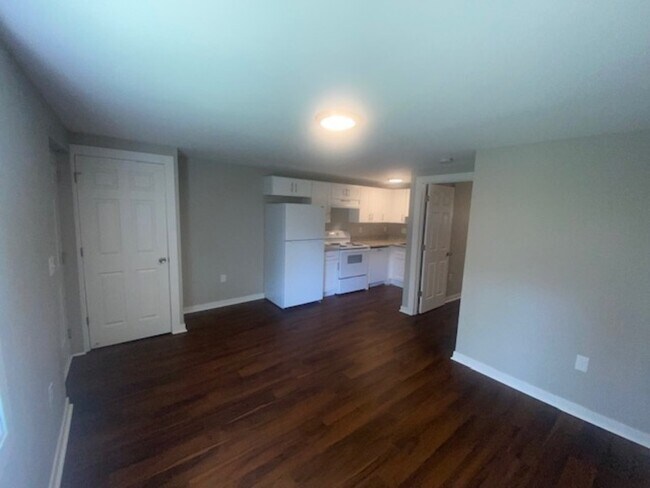 Building Photo - 75 W Moler St