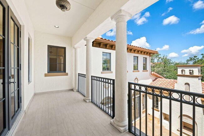 Building Photo - 7040 Long Leaf Dr