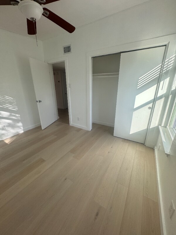 Building Photo - 5000 Cottonwood Cir