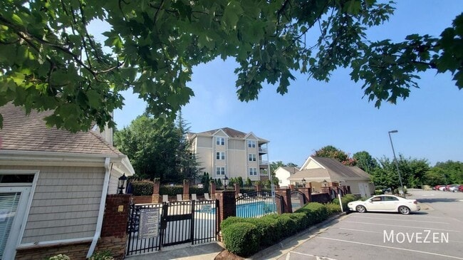 Building Photo - 2801 Stone Rock Dr