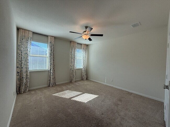 Building Photo - 783 Bayberry Ln