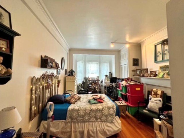 Building Photo - 354 Tappan St