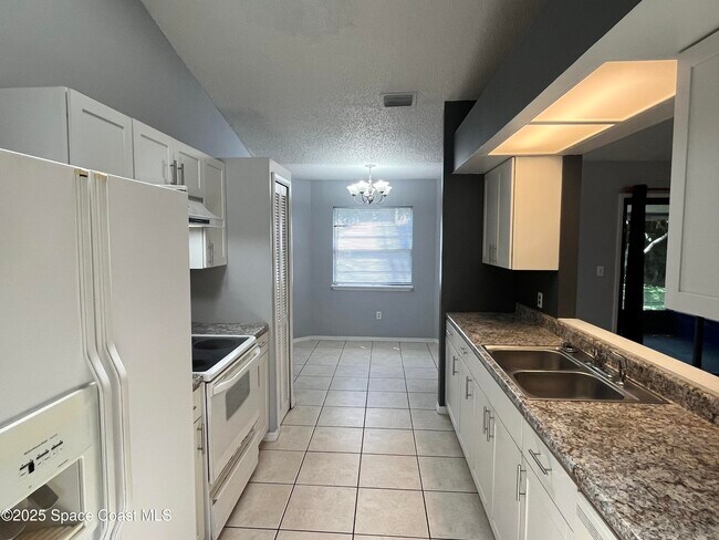Building Photo - 1186 Lamplighter Dr NW