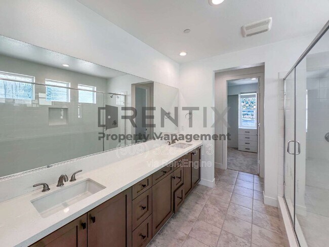 Building Photo - 19206 Blackthorn Dr