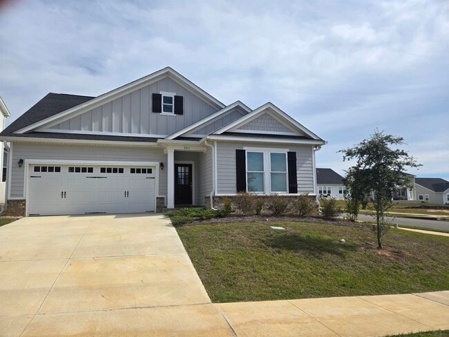 Primary Photo - 201 Ursaline St