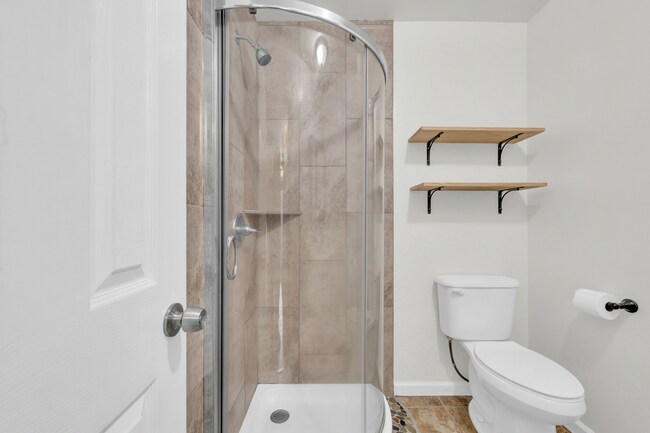 Building Photo - 202 S Middleton Rd