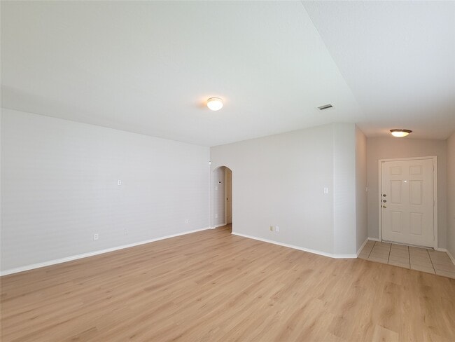 Building Photo - 7438 Fox Knoll Ln