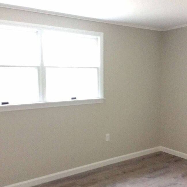 Building Photo - Adorable 2 Bedroom in Moultonborough - *PR...