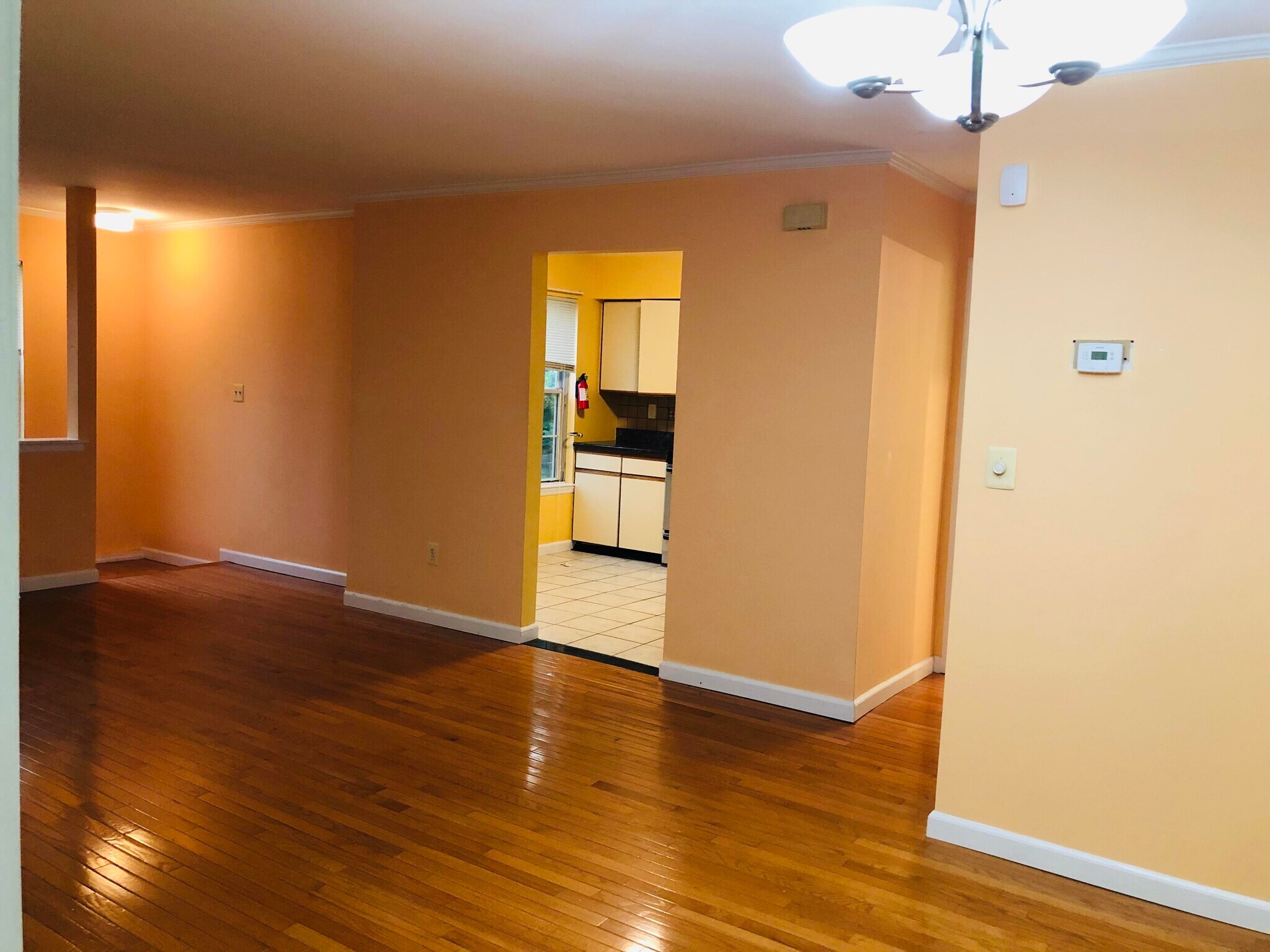 Building Photo - 6122 Cedar Ct