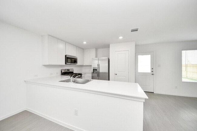 Building Photo - 31422 Casacalenda Ln