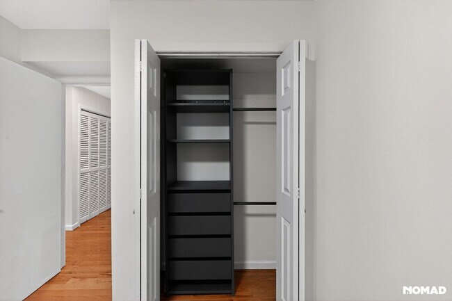 Building Photo - 91 Presidential Dr