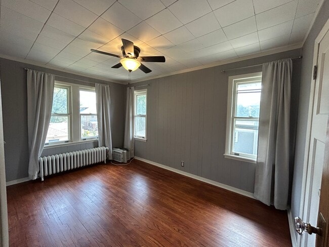 Building Photo - Historical home with beautiful finishes AV...