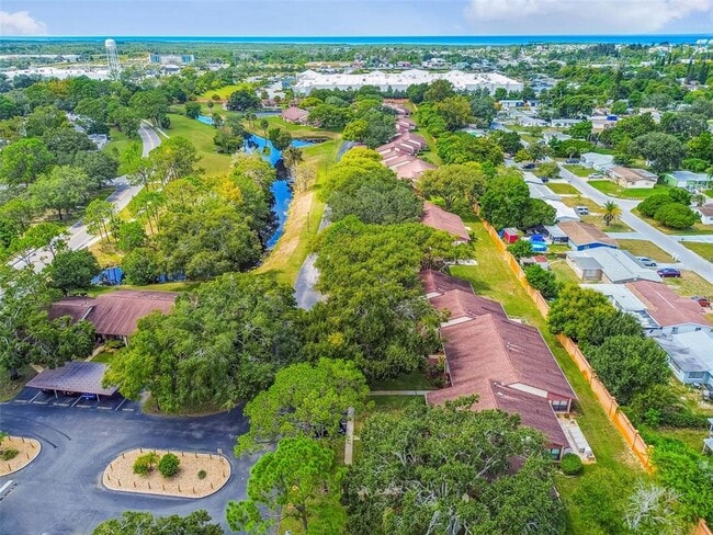 Building Photo - 7433 Greystone Dr