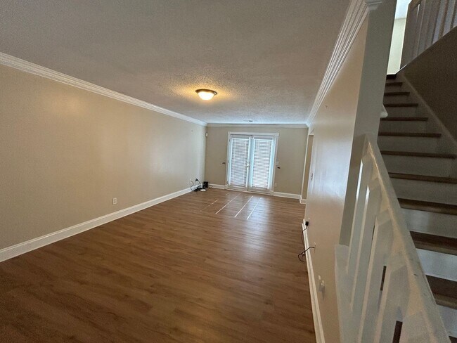 Building Photo - COMING SOON! N Greensboro, 4/2.5 home off of N Church St near Lake Jeanette & I-840