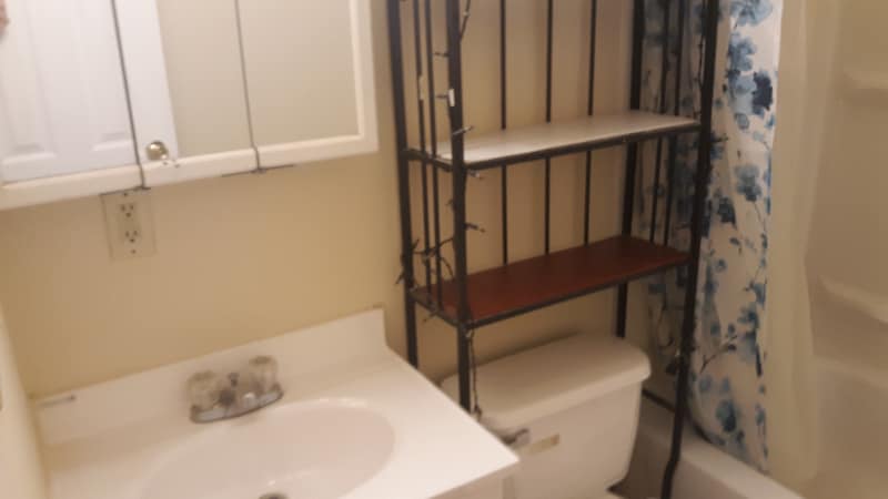 Building Photo - 2433 Oxford St