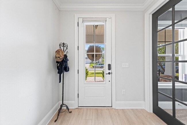 Building Photo - 802 Raihope Way