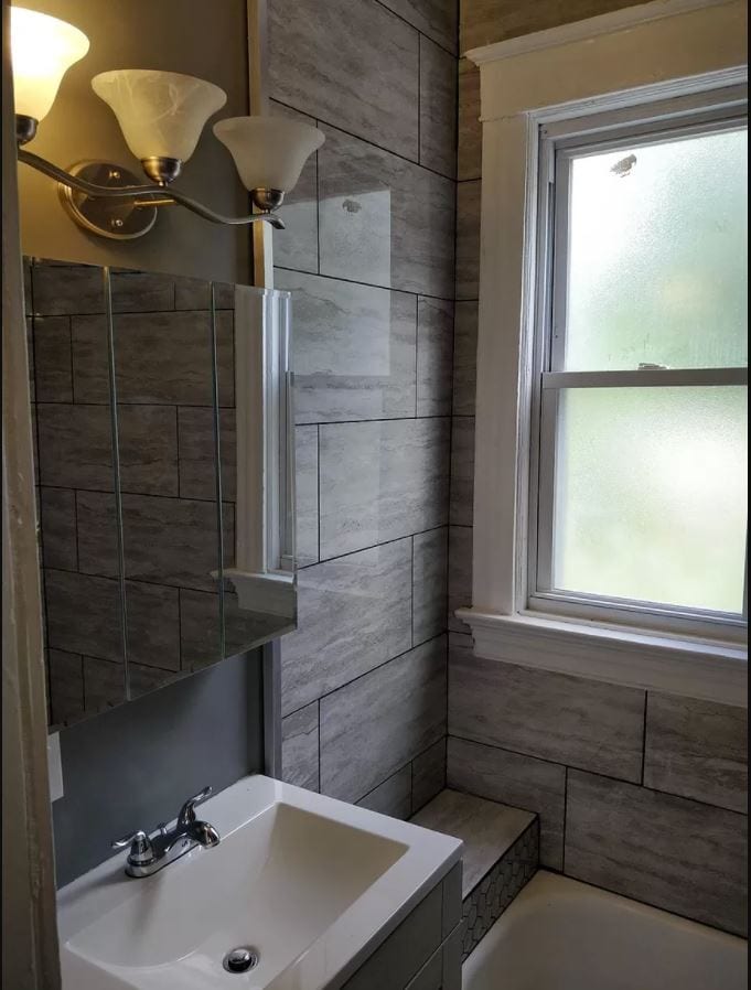 Building Photo - 1526 Dixmont Ave