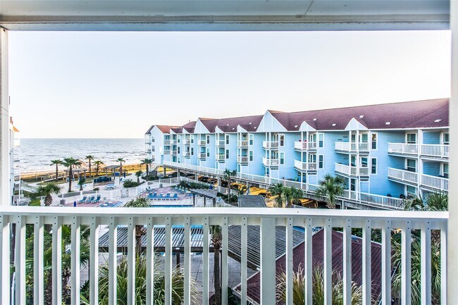 Building Photo - 10811 Termini-San Luis Pass Rd