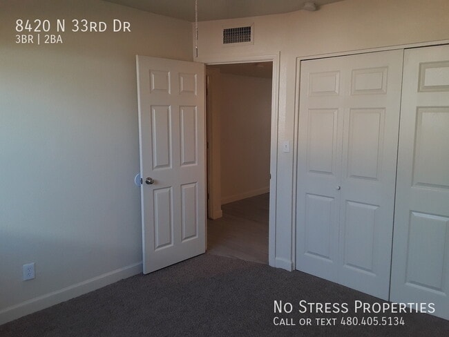 Building Photo - 8420 N 33rd Dr