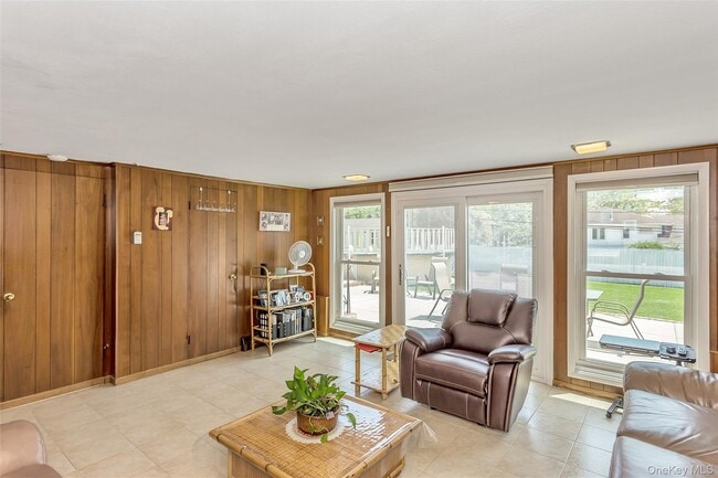 Building Photo - 76 Robby Ln