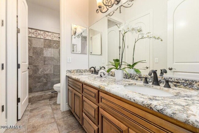 Building Photo - 10919 E Onyx Ct