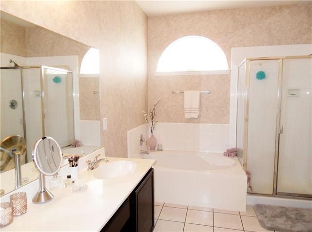 Building Photo - 12661 Black Cherry Ln