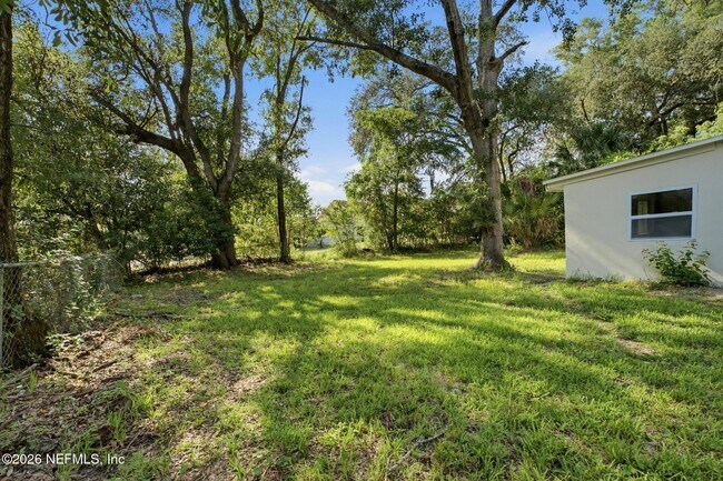 Building Photo - 5846 Abelia Rd