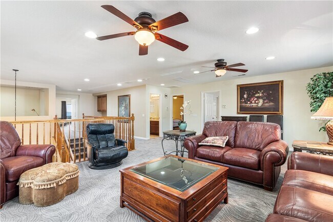 Building Photo - 27194 Red Maple St