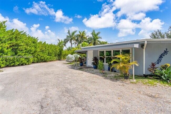 Building Photo - 15240 SW 188th St