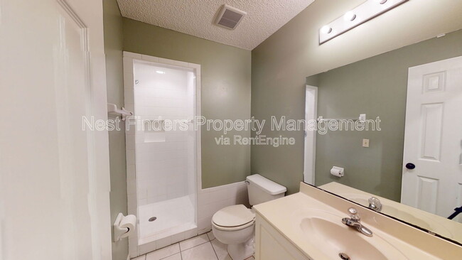 Building Photo - 11881 Honey Locust Dr