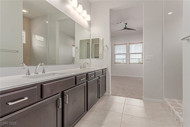 Building Photo - 298 Nine Mile Creek Dr