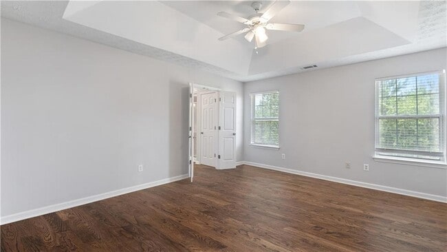 Building Photo - 317 Shasta Ln