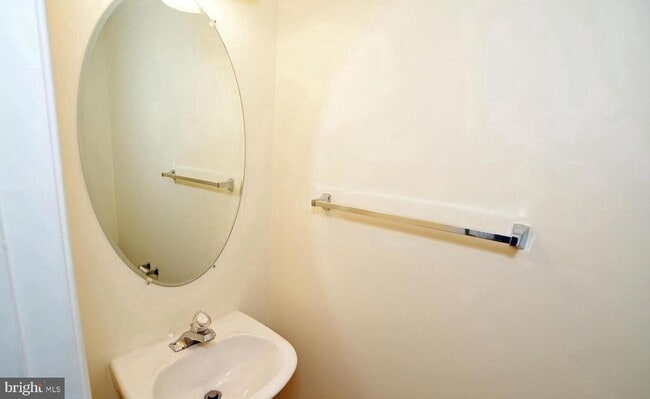 Building Photo - 2303 Huntington Station Ct