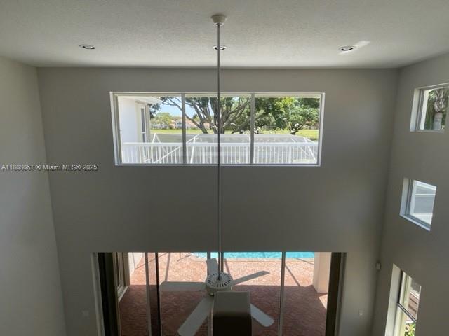 Building Photo - 1034 Diamond Head Way