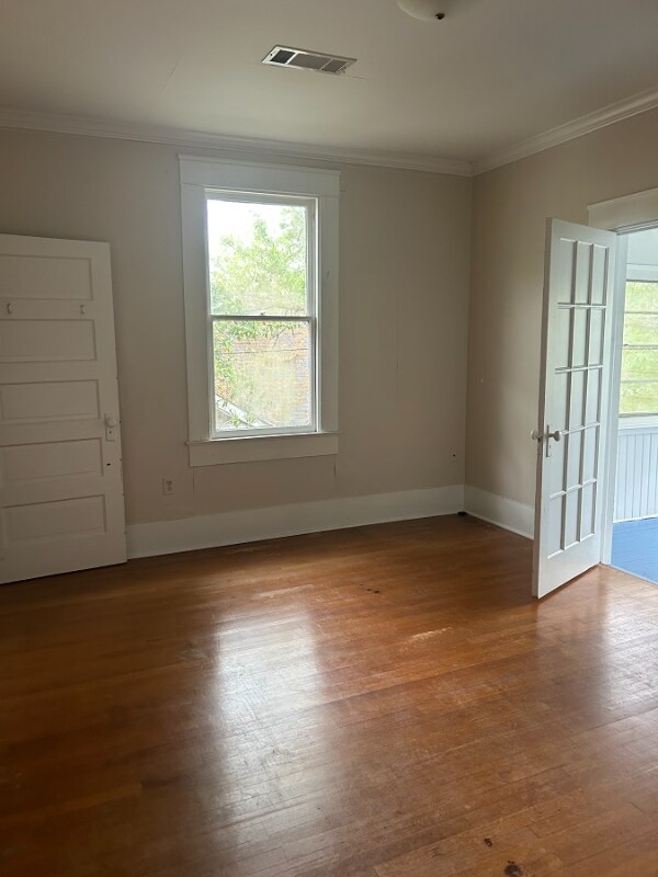 Building Photo - 2219 Thornton Ct