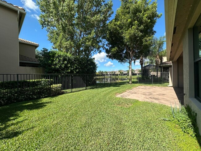 Building Photo - 8058 Green Tourmaline Ter