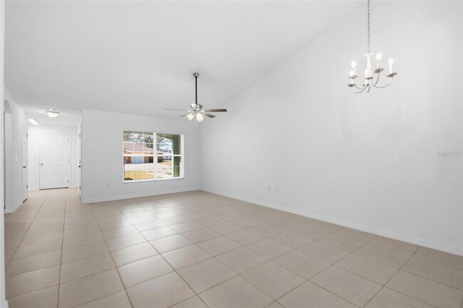 Building Photo - 18 Whetstone Ln