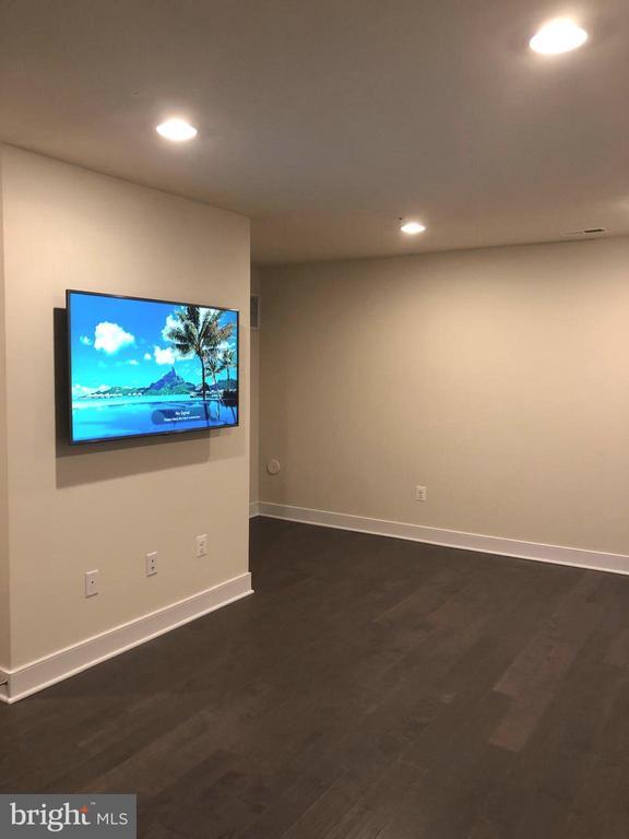 Building Photo - 177 Green Poplar Loop