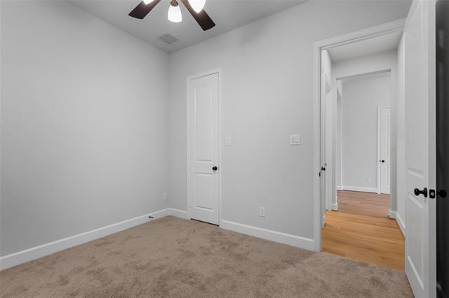 Building Photo - 1824 Buckeye Ln