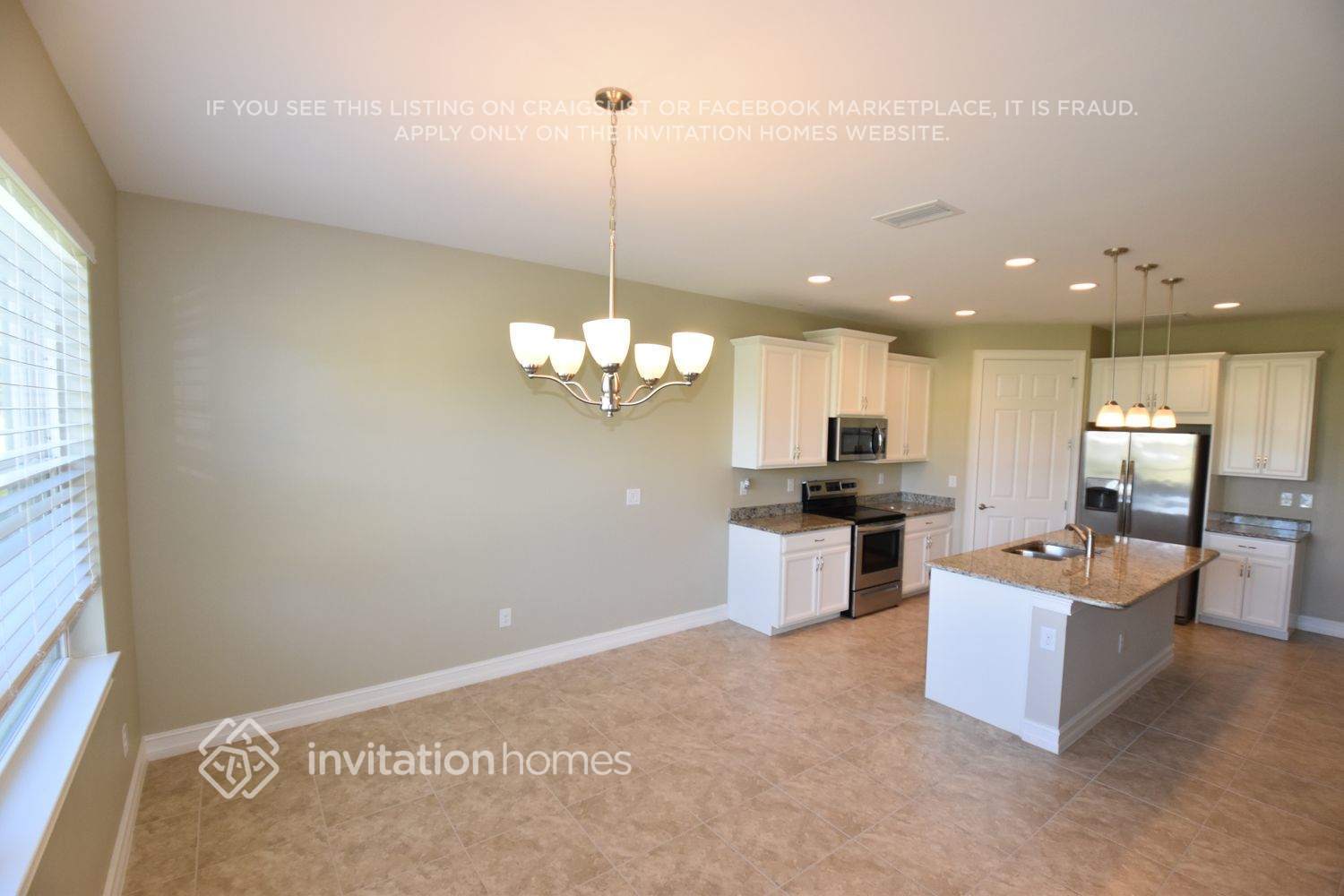 Building Photo - 1345 Vermouth Ln