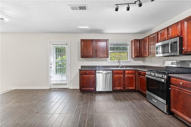 Building Photo - 1893 Tulip Petal Rd