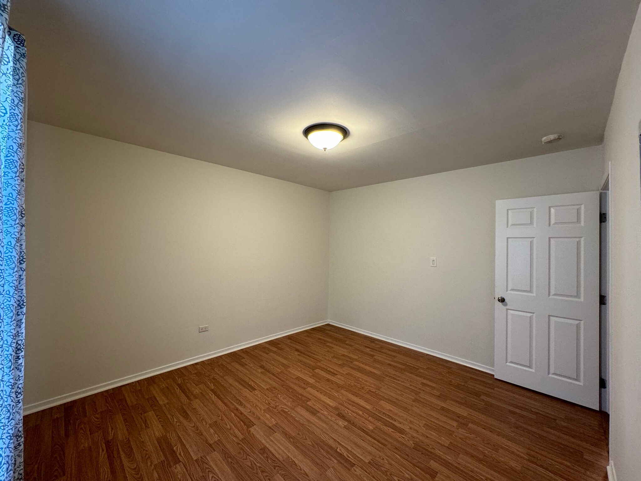 Building Photo - 1183 N Normandie Ave
