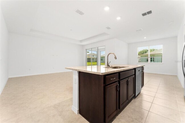 Building Photo - 7552 SW 56th Pl