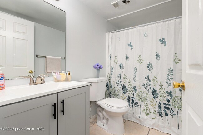 Building Photo - 2181 Agora Cir SE