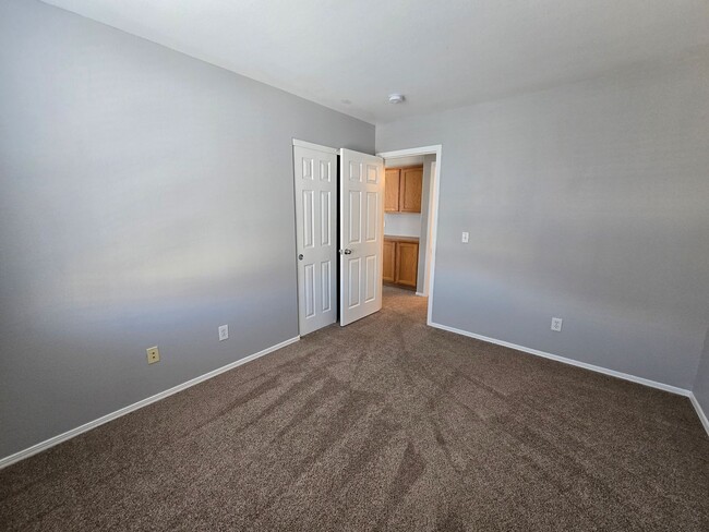 Building Photo - Fabulous 3-Bedroom, 3.5-Bathroom Home with...
