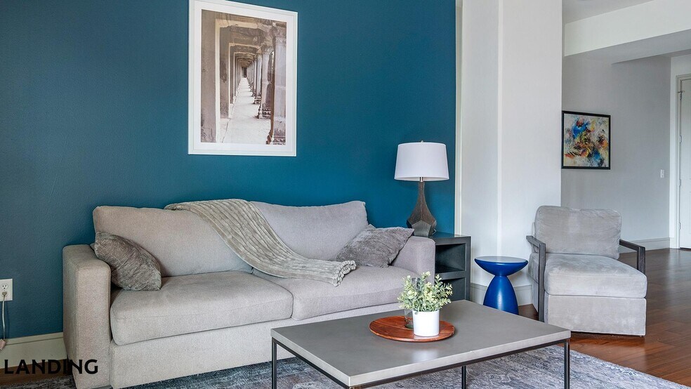 Building Photo - 1414 Wood Hollow Dr