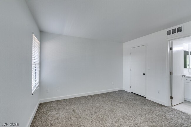 Building Photo - 2300 E Silverado Ranch Blvd